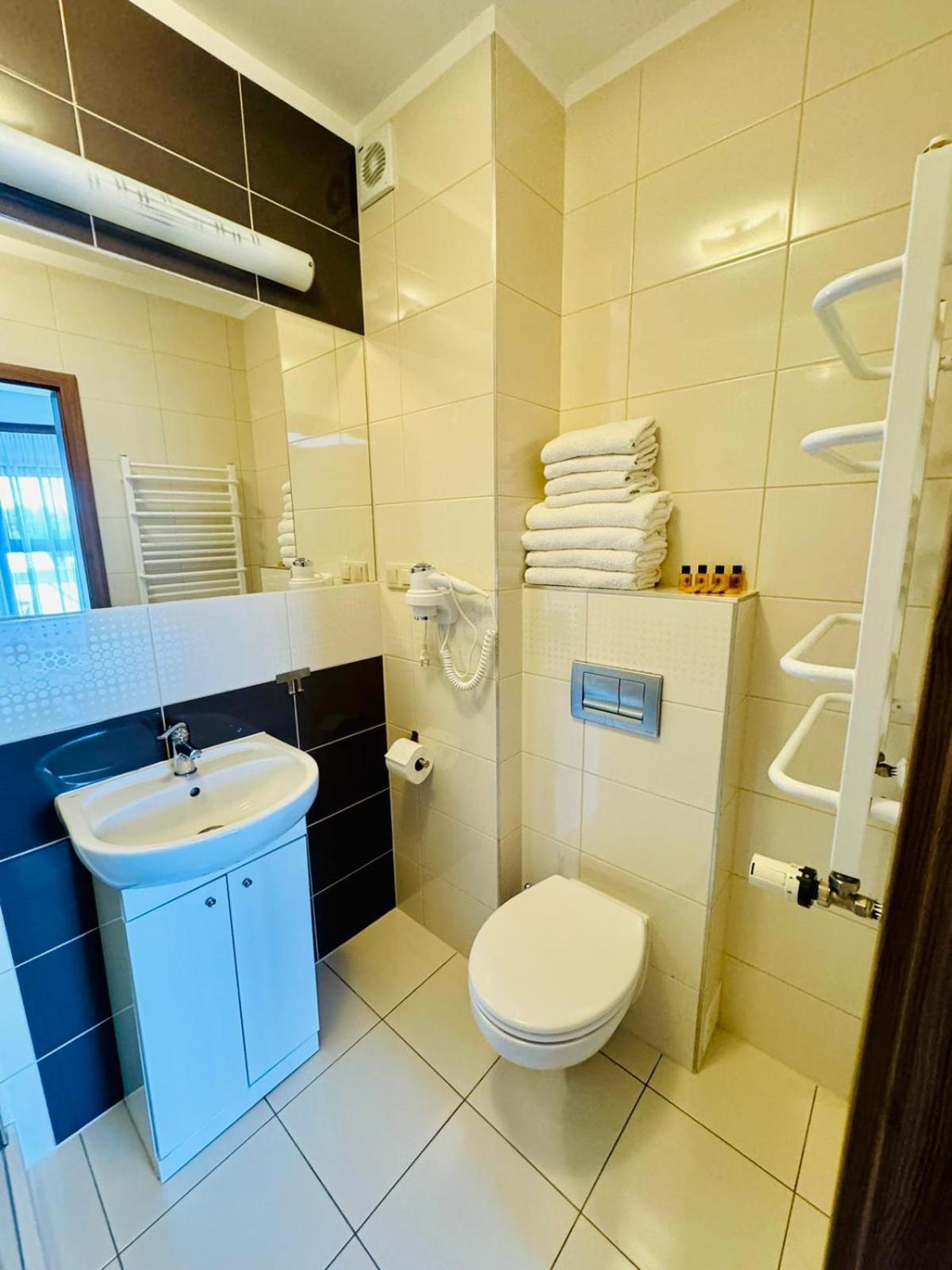Bed and Breakfast Azyl Ustronie Morskie Exterior foto