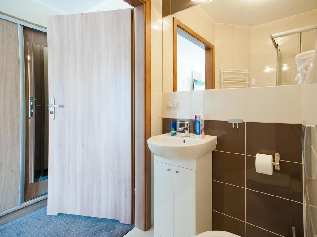 Bed and Breakfast Azyl Ustronie Morskie Exterior foto